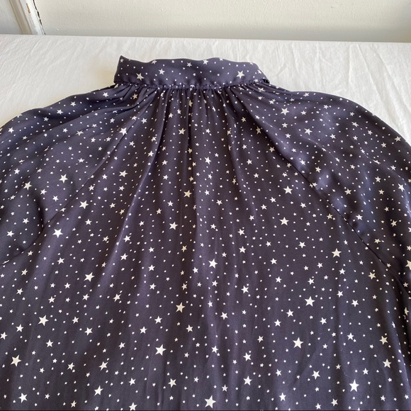 UO Stars Print Button Down Gathered Neck Blouse - Picture 13 of 14